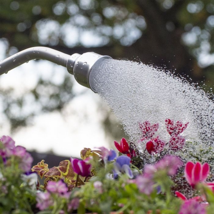 HydroSure Watering Head Metal 1.0mm. For healthy plants, the fine screen holes provide gentle garden watering.