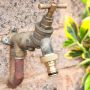 HydroSure Brass Bib Tap Outside Tap Kit – ½” Inlet – ¾” Outlet. For complete watering flexibility, install this tap connector to the tap for easy click-click connection. Garden watering solutions.